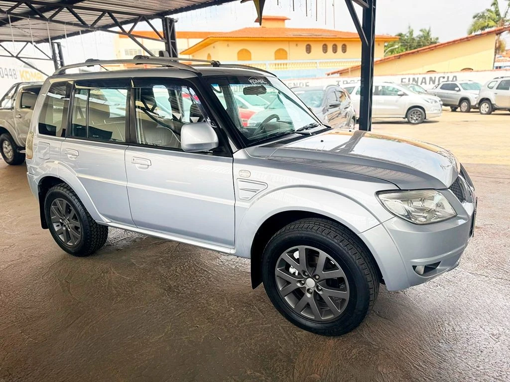MITSUBISHI PAJERO TR4