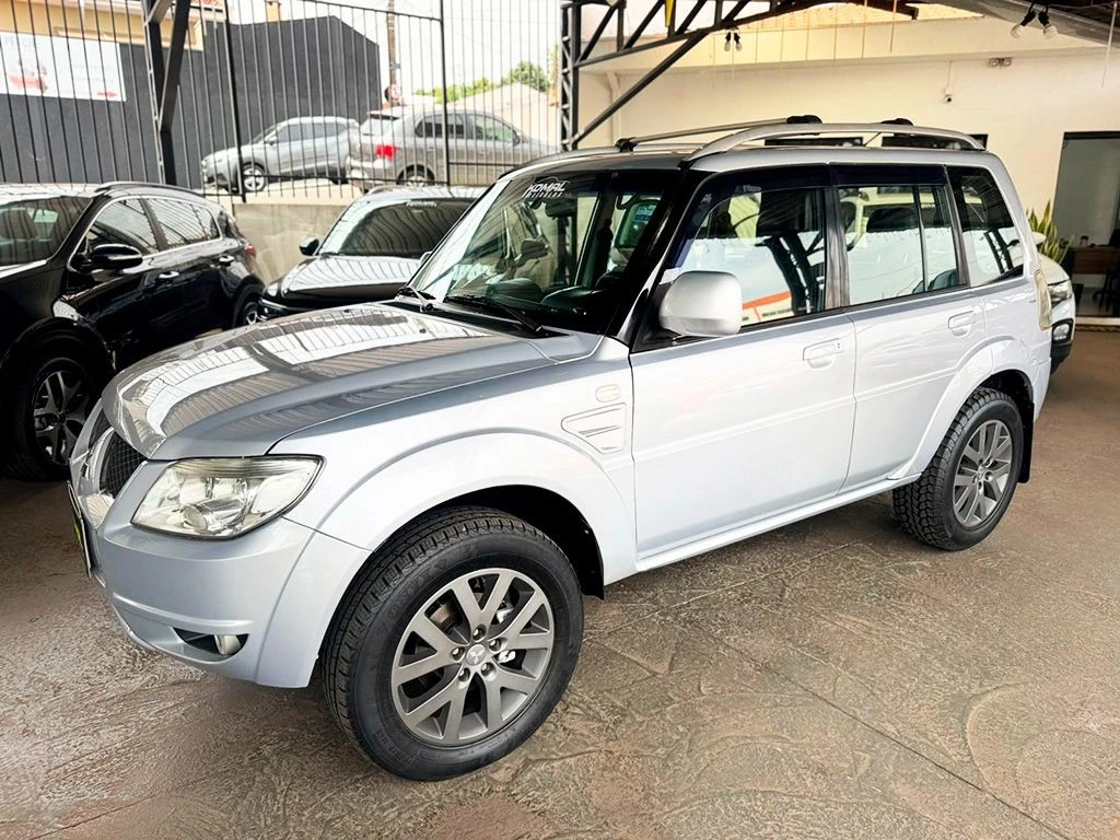 MITSUBISHI PAJERO TR4