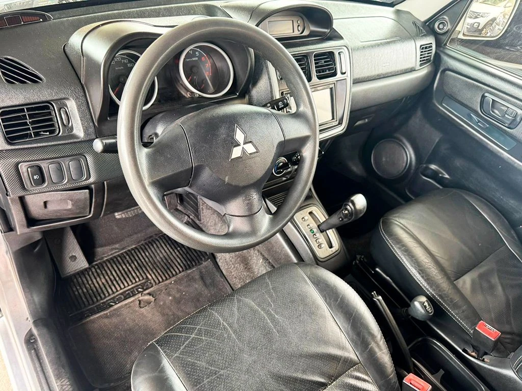 MITSUBISHI PAJERO TR4