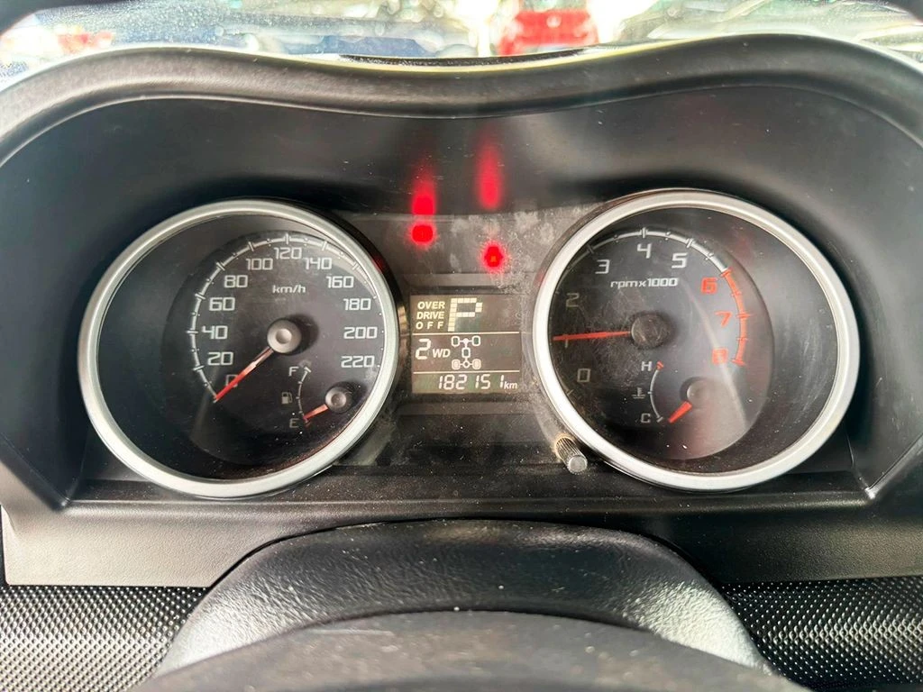 MITSUBISHI PAJERO TR4