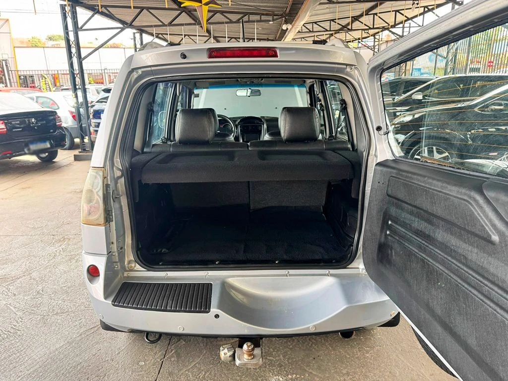 MITSUBISHI PAJERO TR4