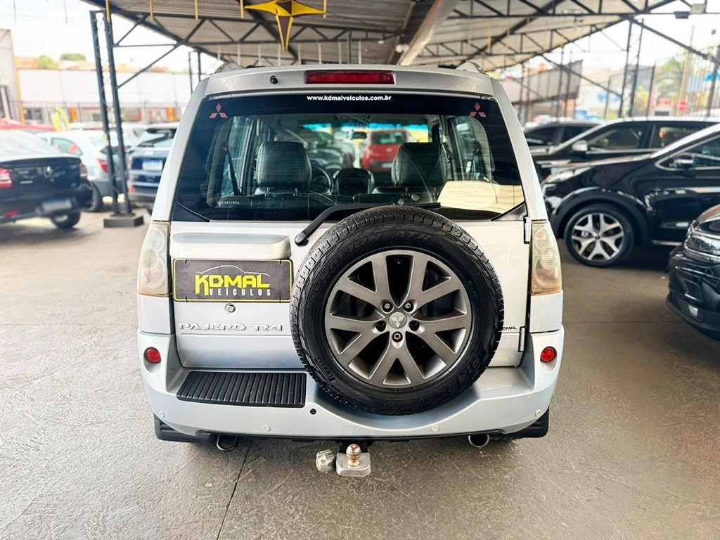 MITSUBISHI PAJERO TR4