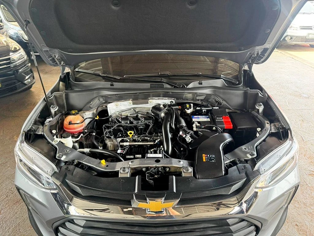 CHEVROLET TRACKER