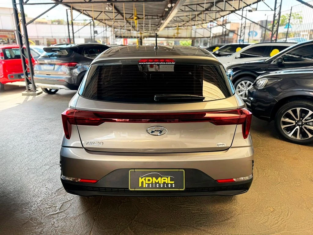HYUNDAI HB20