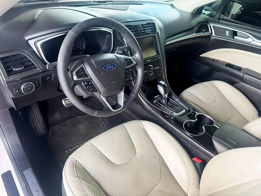 FORD FUSION