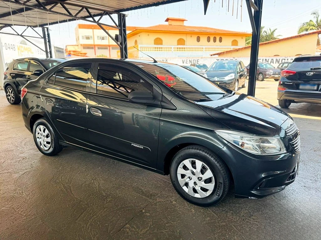 CHEVROLET PRISMA
