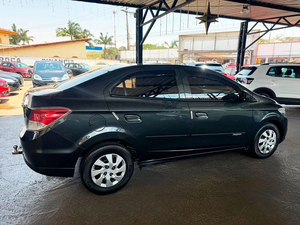 CHEVROLET PRISMA