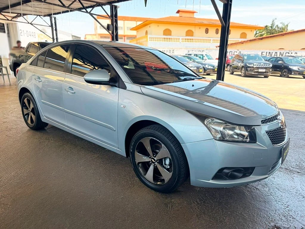 CHEVROLET CRUZE
