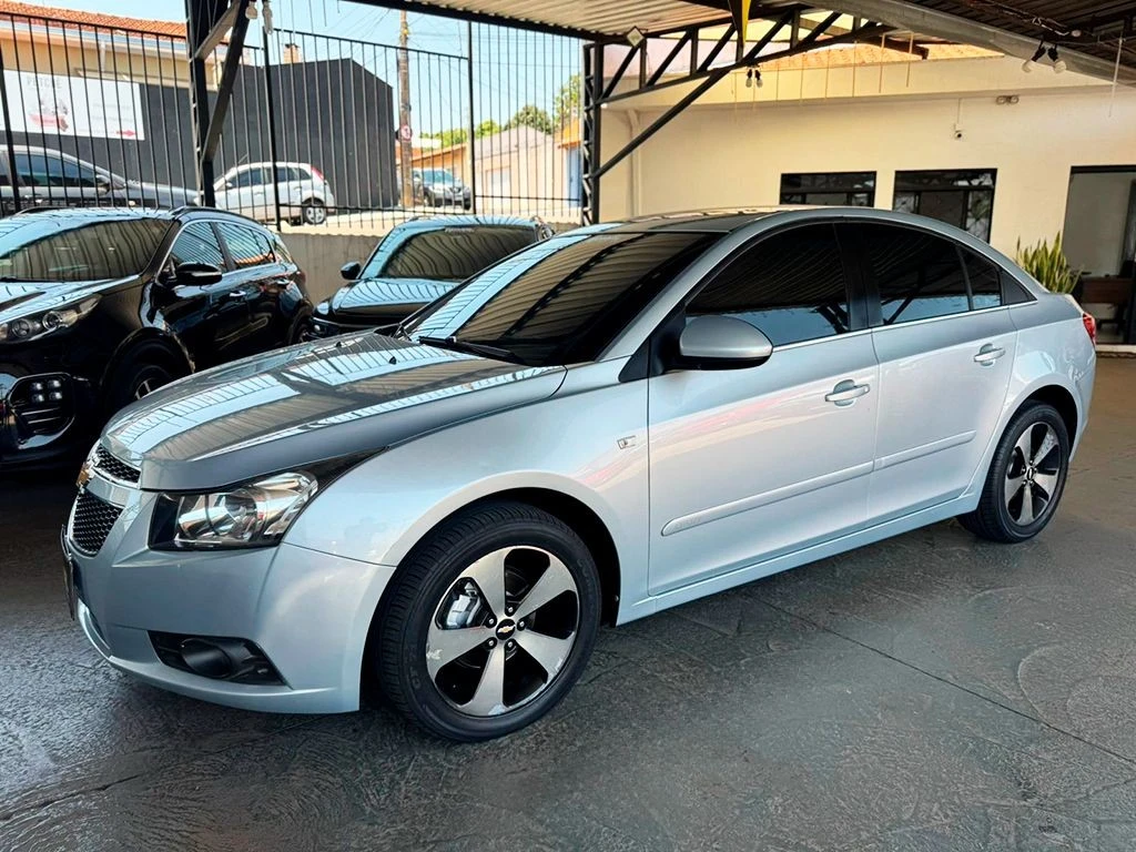 CHEVROLET CRUZE