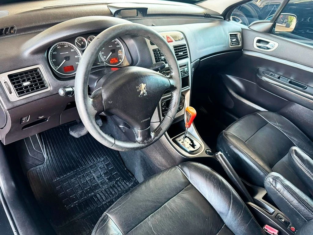 PEUGEOT 307