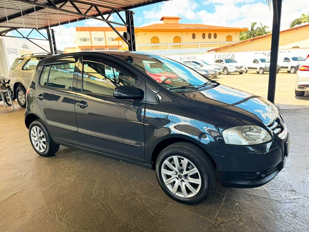 VOLKSWAGEN FOX