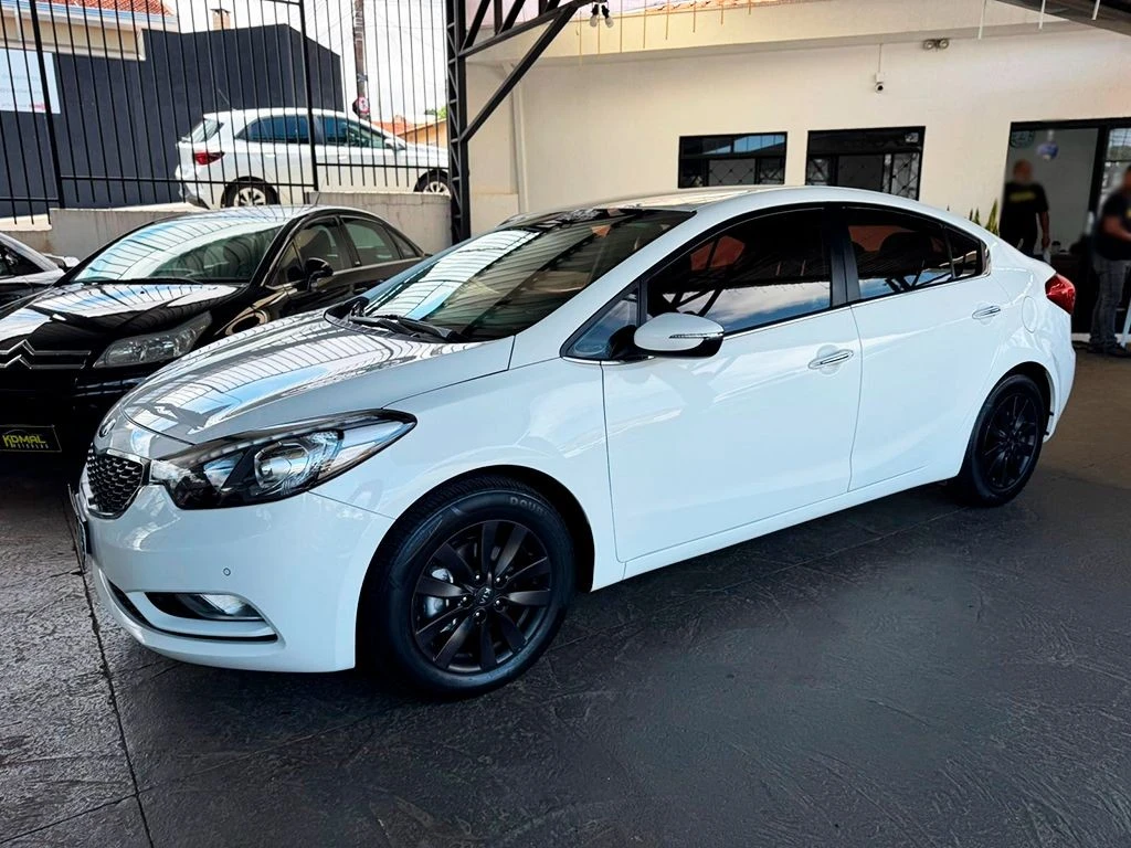 KIA CERATO