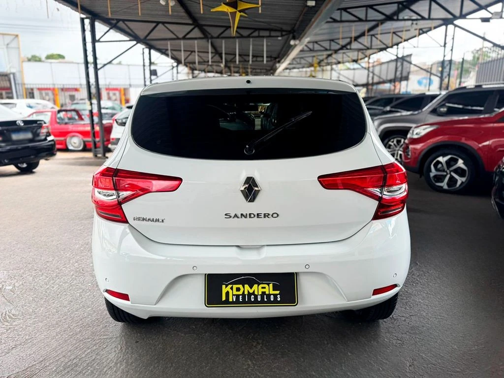 RENAULT SANDERO