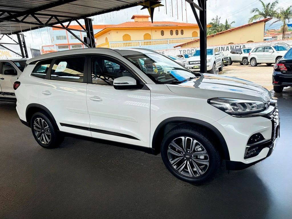 CHERY TIGGO 8