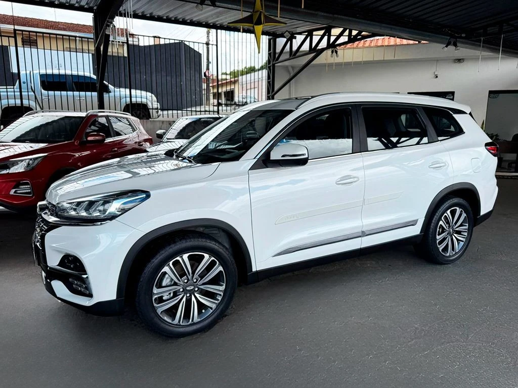 CHERY TIGGO 8