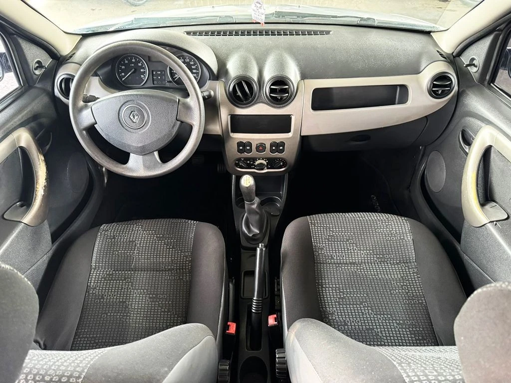 RENAULT SANDERO