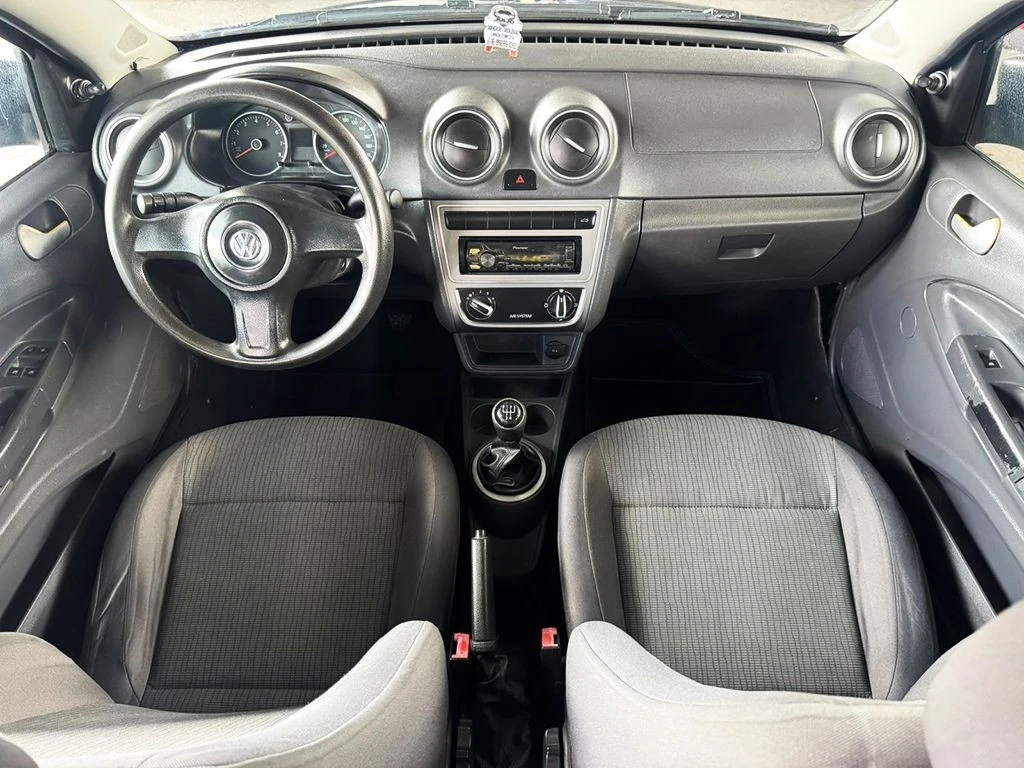 VOLKSWAGEN GOL