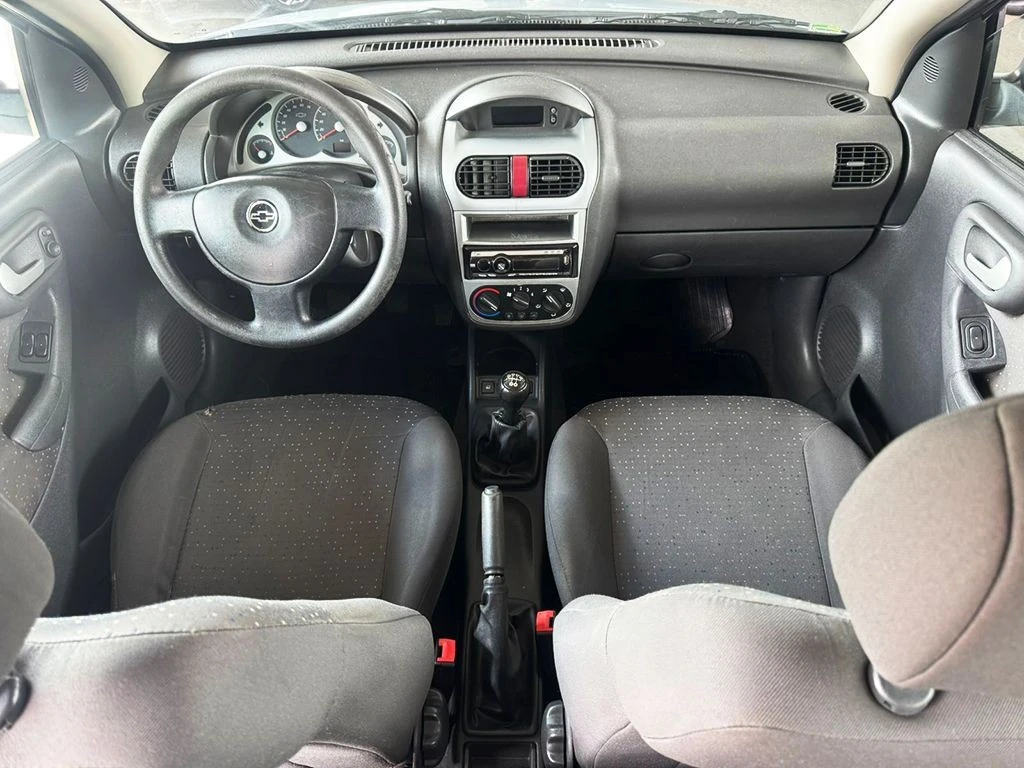CHEVROLET CORSA