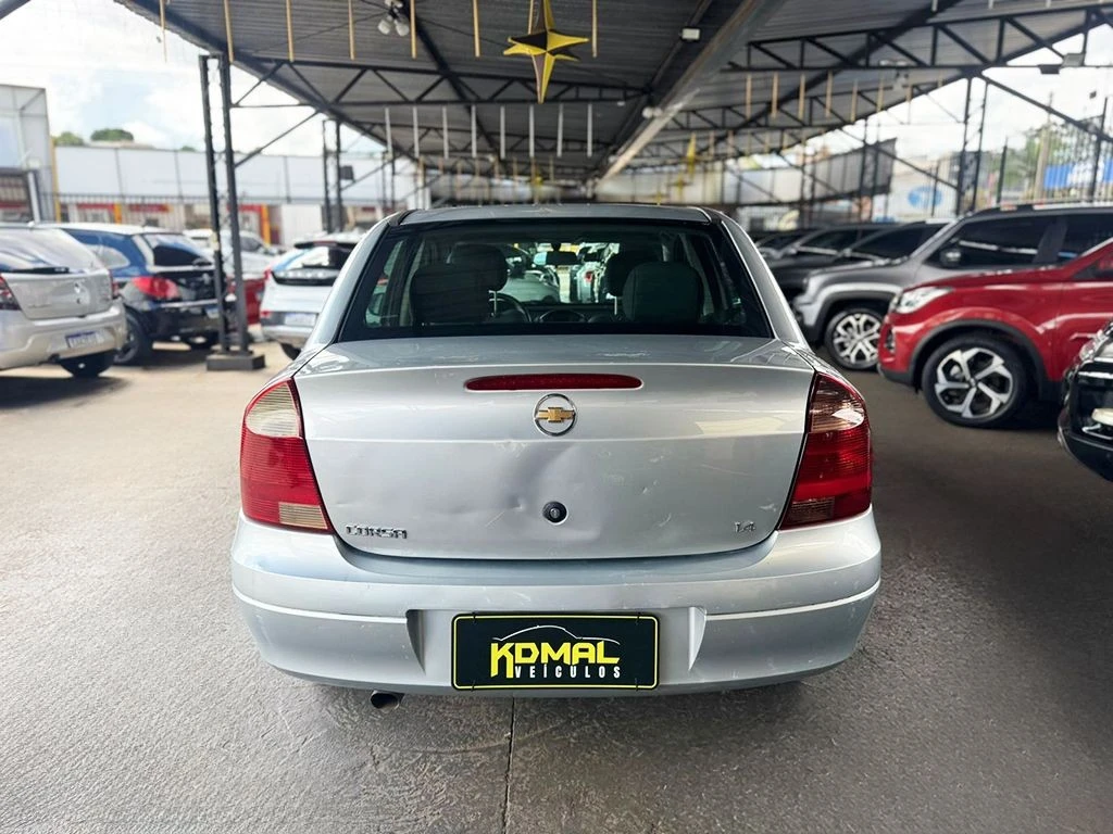 CHEVROLET CORSA