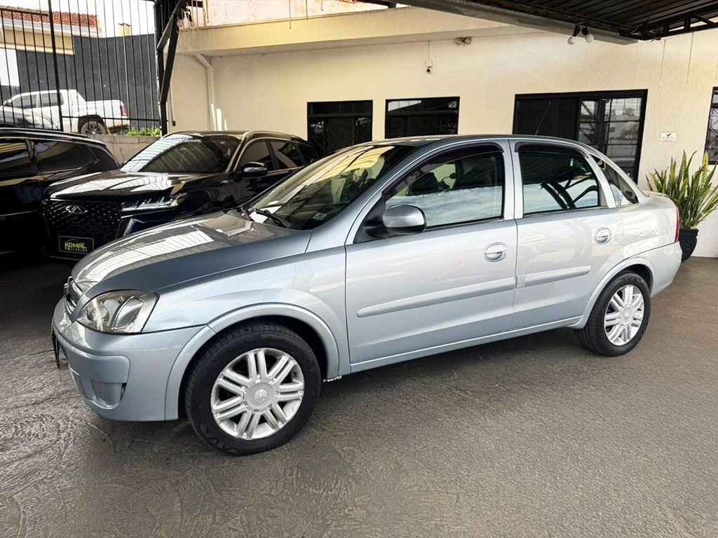 CHEVROLET CORSA