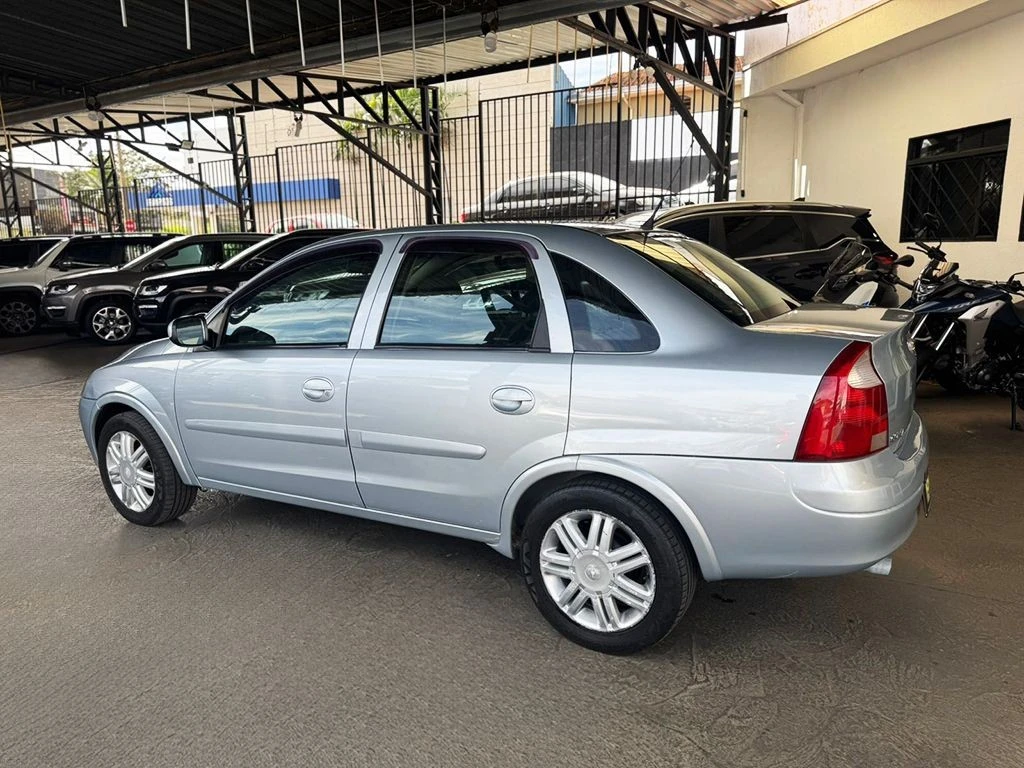 CHEVROLET CORSA