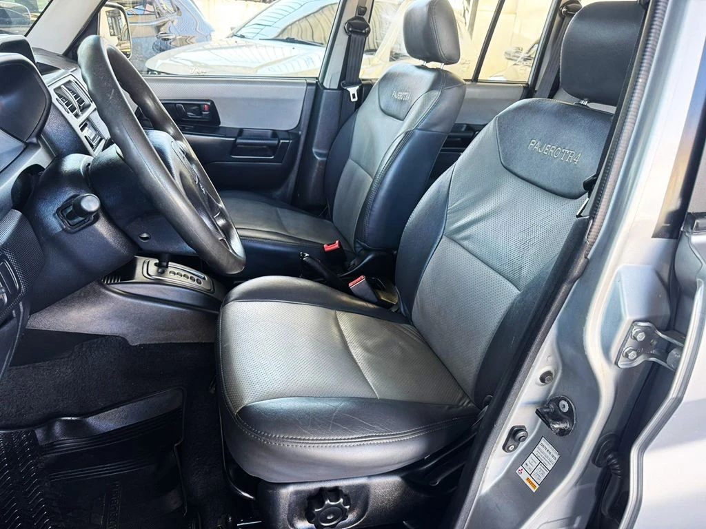 MITSUBISHI PAJERO TR4