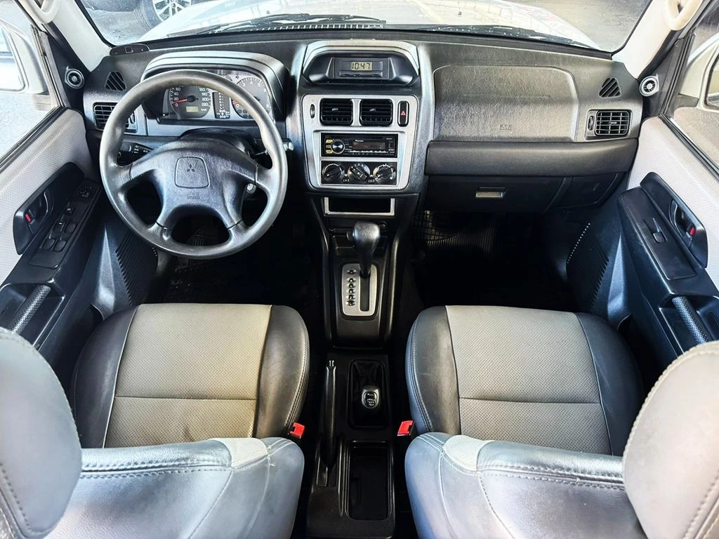 MITSUBISHI PAJERO TR4