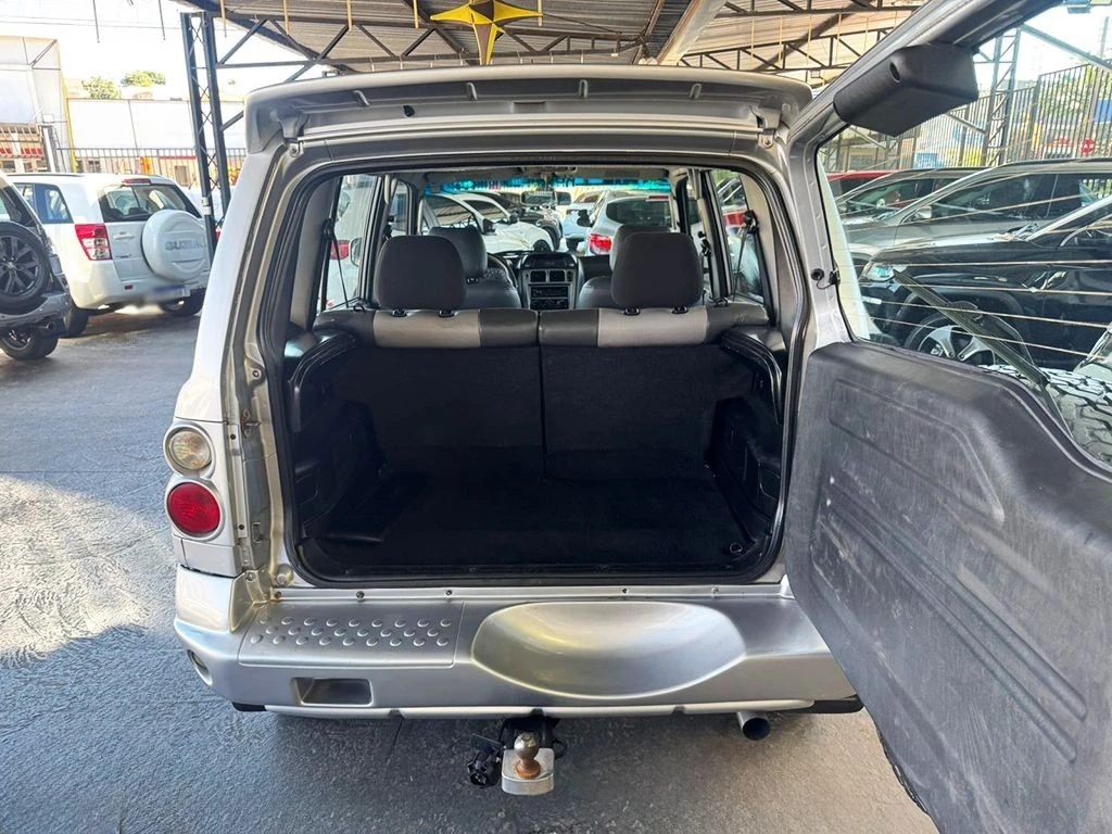 MITSUBISHI PAJERO TR4