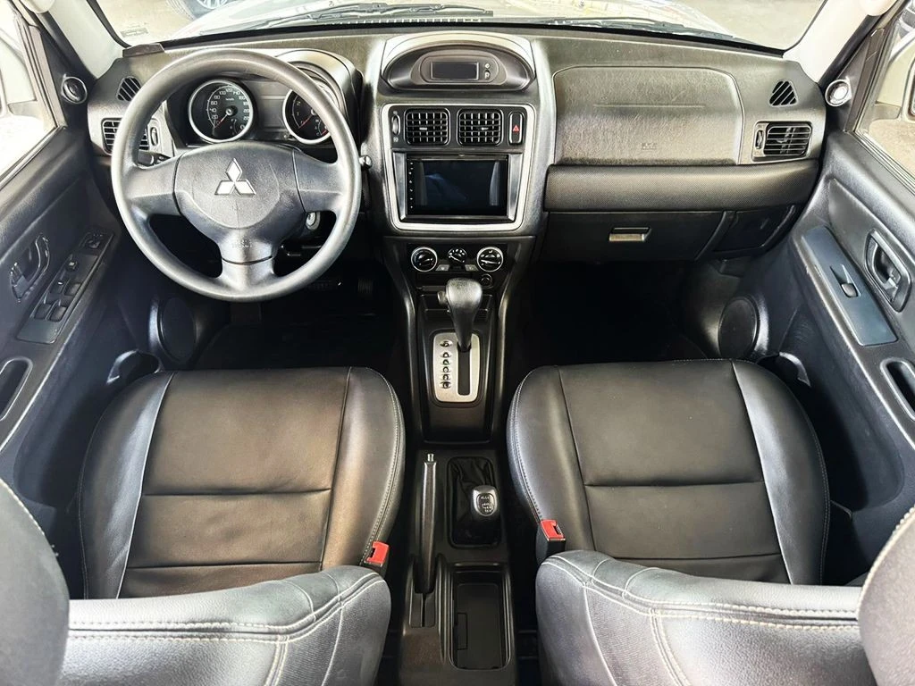 MITSUBISHI PAJERO TR4