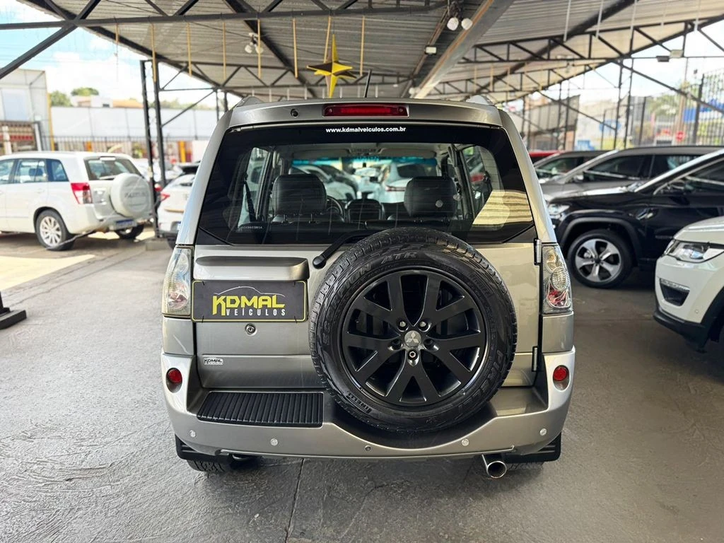 MITSUBISHI PAJERO TR4