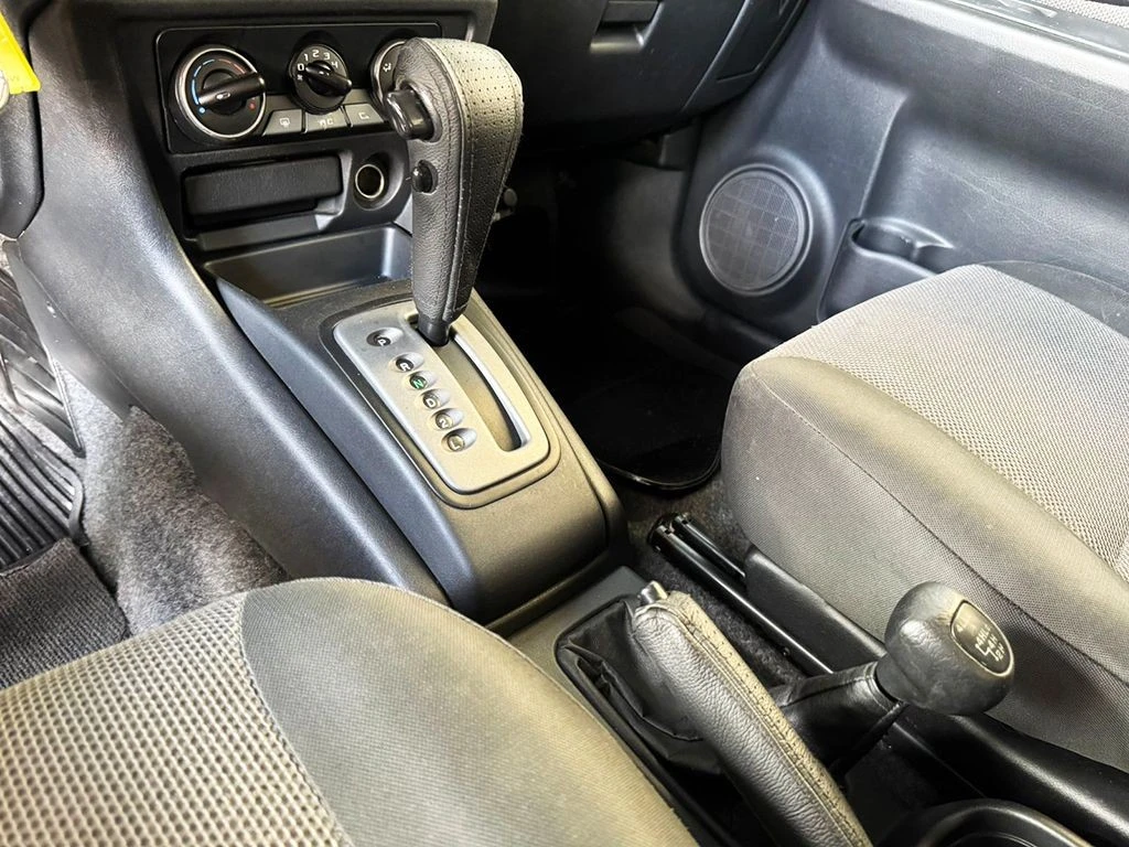 MITSUBISHI PAJERO TR4