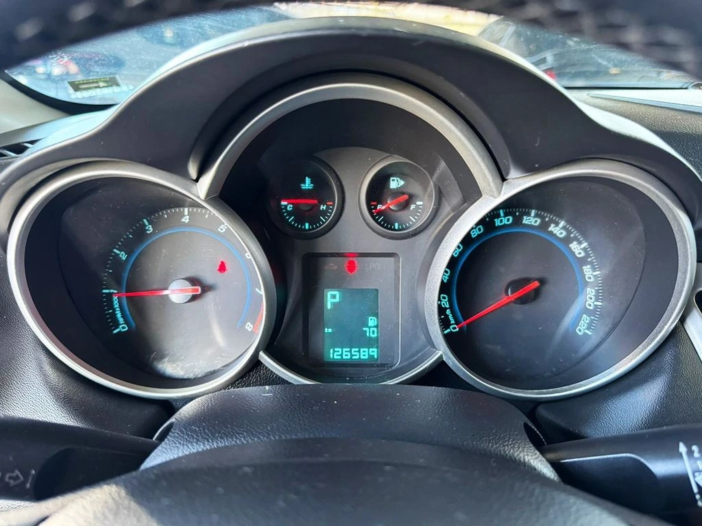 CHEVROLET CRUZE