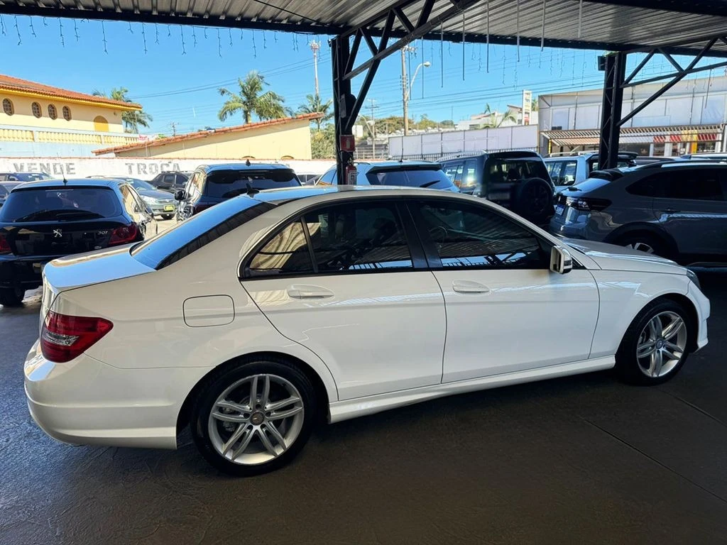 MERCEDES-BENZ C 180