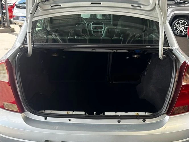 CHEVROLET CORSA