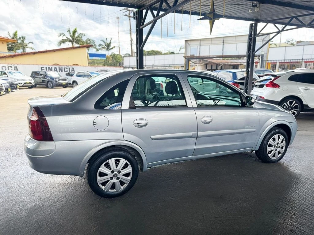 CHEVROLET CORSA