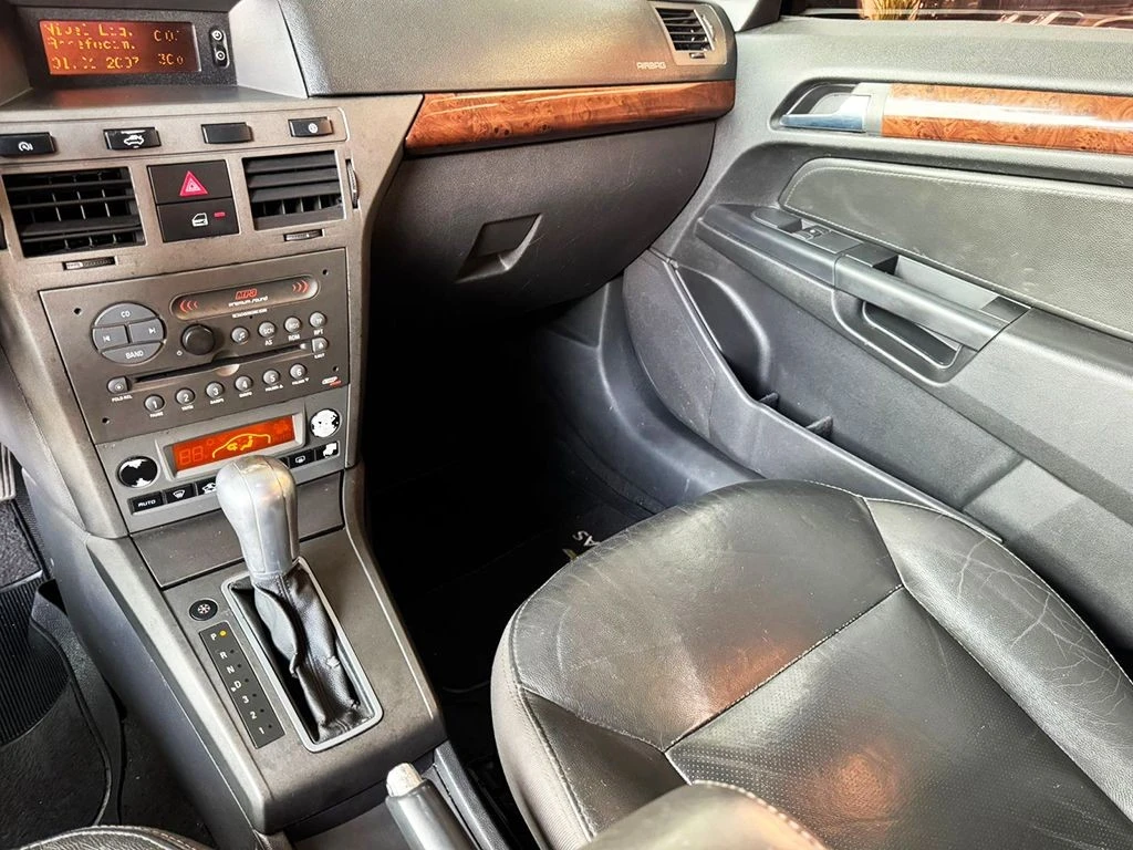CHEVROLET VECTRA