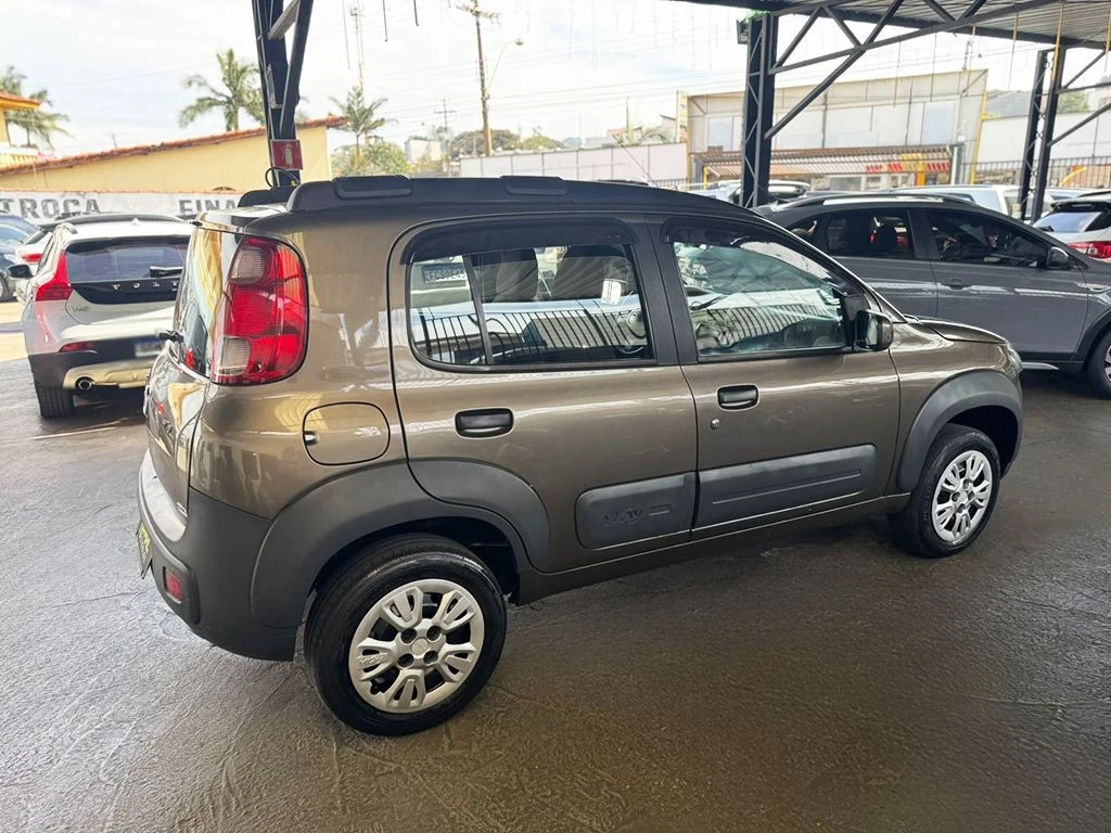 FIAT UNO