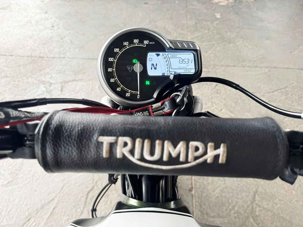 TRIUMPH SCRAMBLER