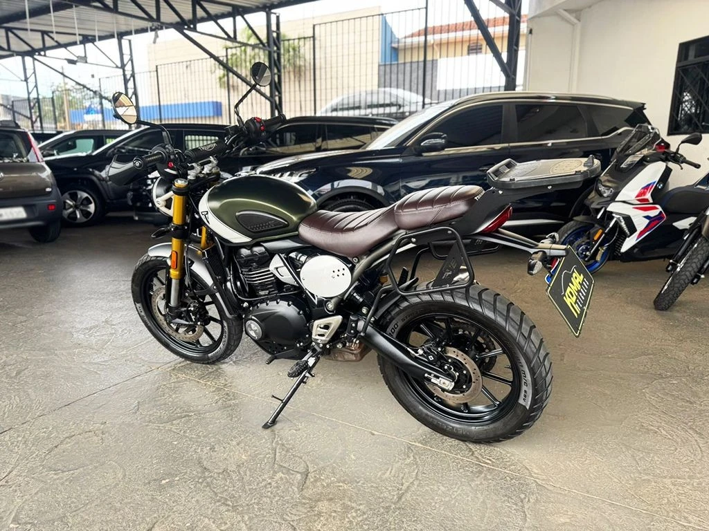 TRIUMPH SCRAMBLER