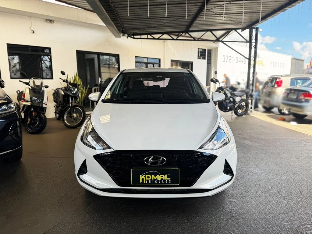HYUNDAI HB20