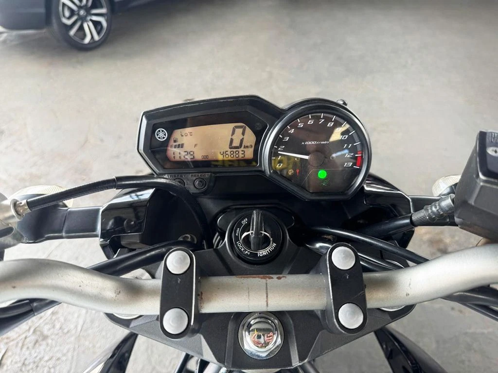 YAMAHA XJ6 N