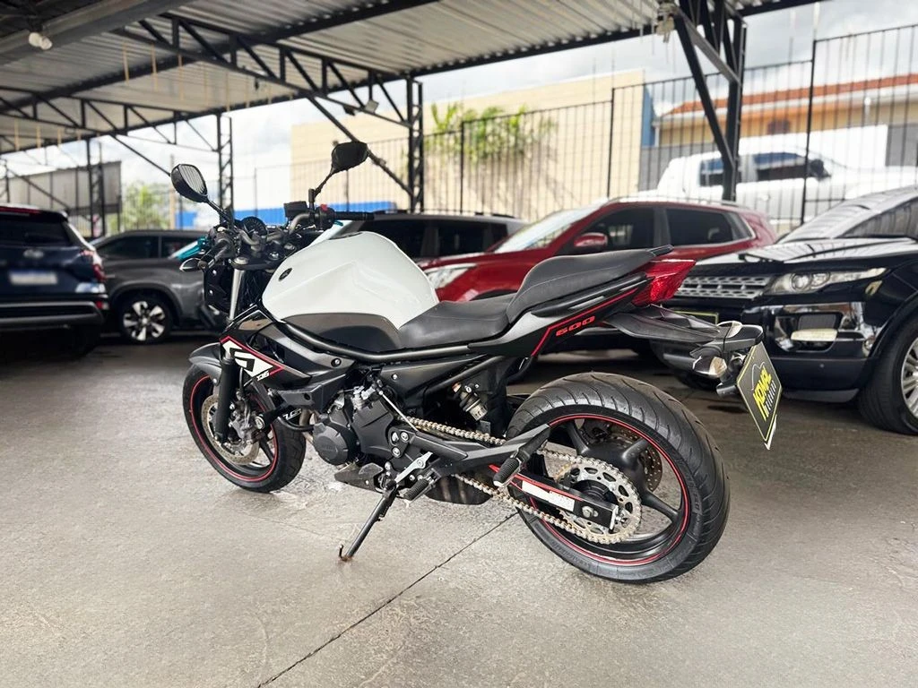 YAMAHA XJ6 N