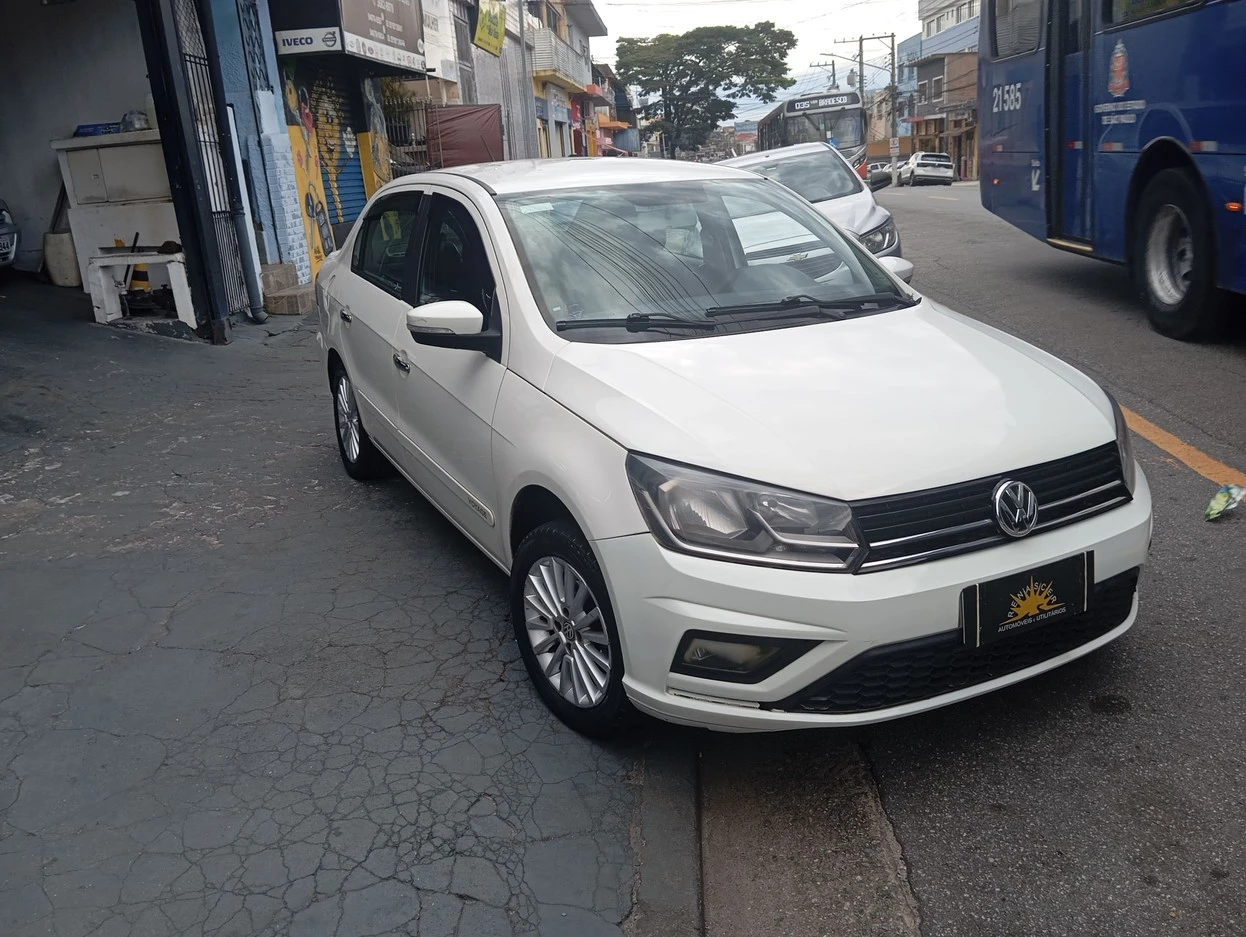 VOLKSWAGEN VOYAGE