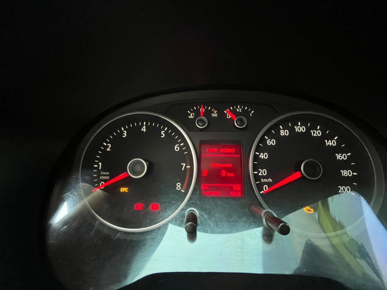 VOLKSWAGEN VOYAGE