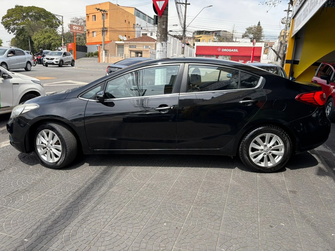 KIA CERATO