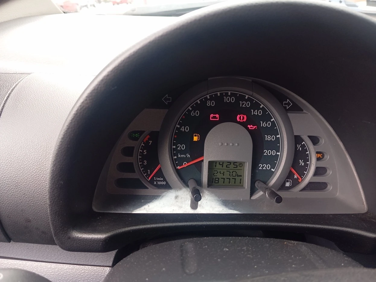 VOLKSWAGEN SPACEFOX