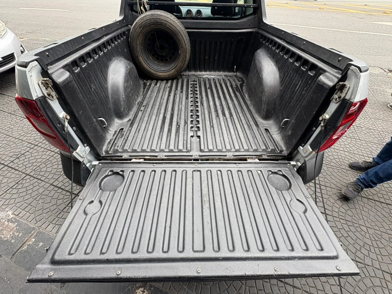 VOLKSWAGEN SAVEIRO