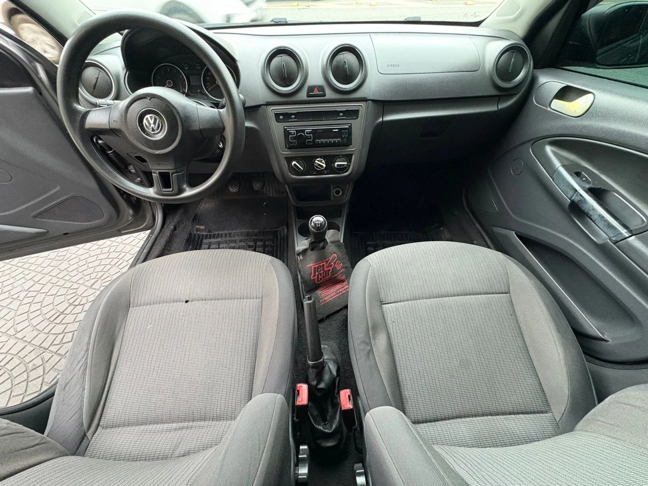 VOLKSWAGEN VOYAGE
