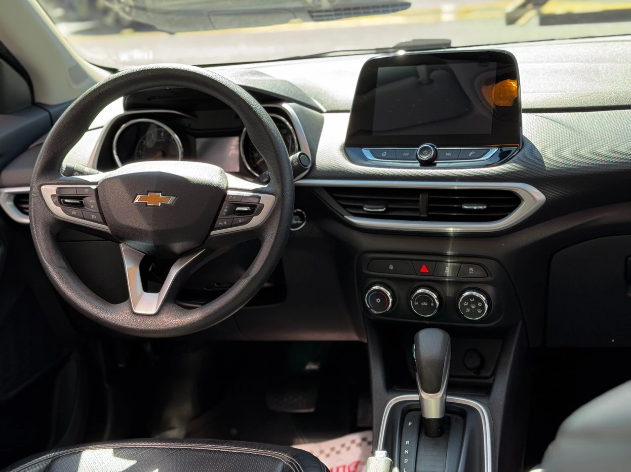 CHEVROLET TRACKER