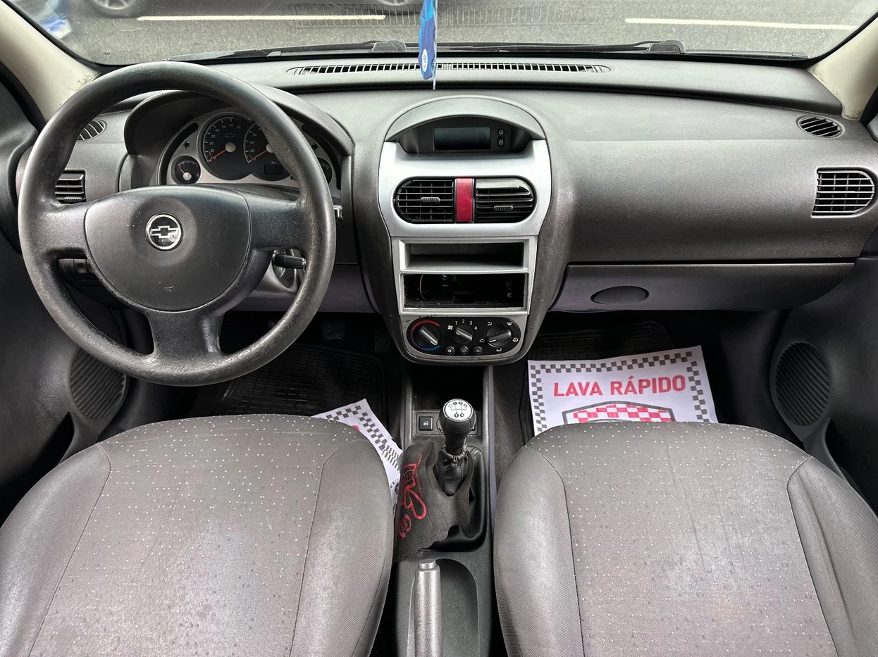 CHEVROLET CORSA